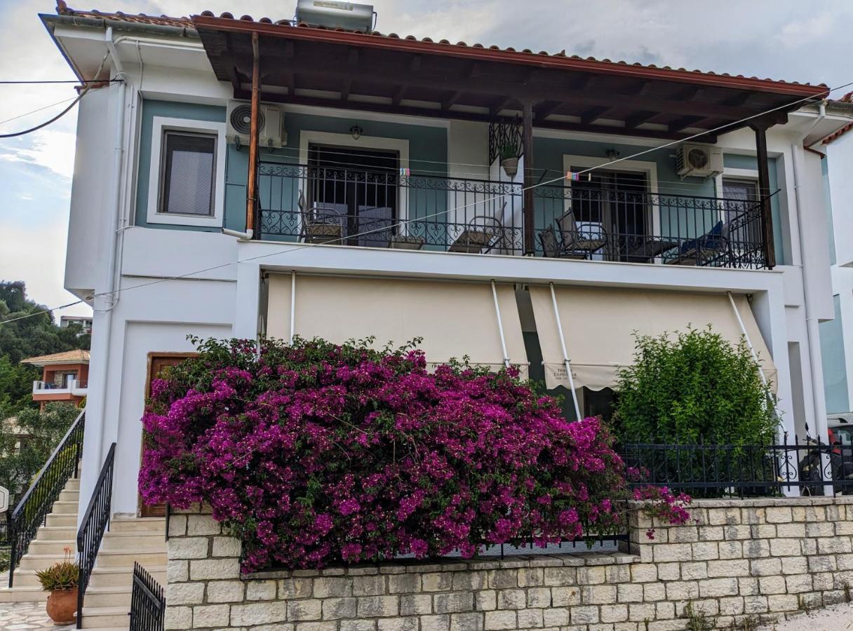 Outparga Apartment 4 Εξωτερικό φωτογραφία